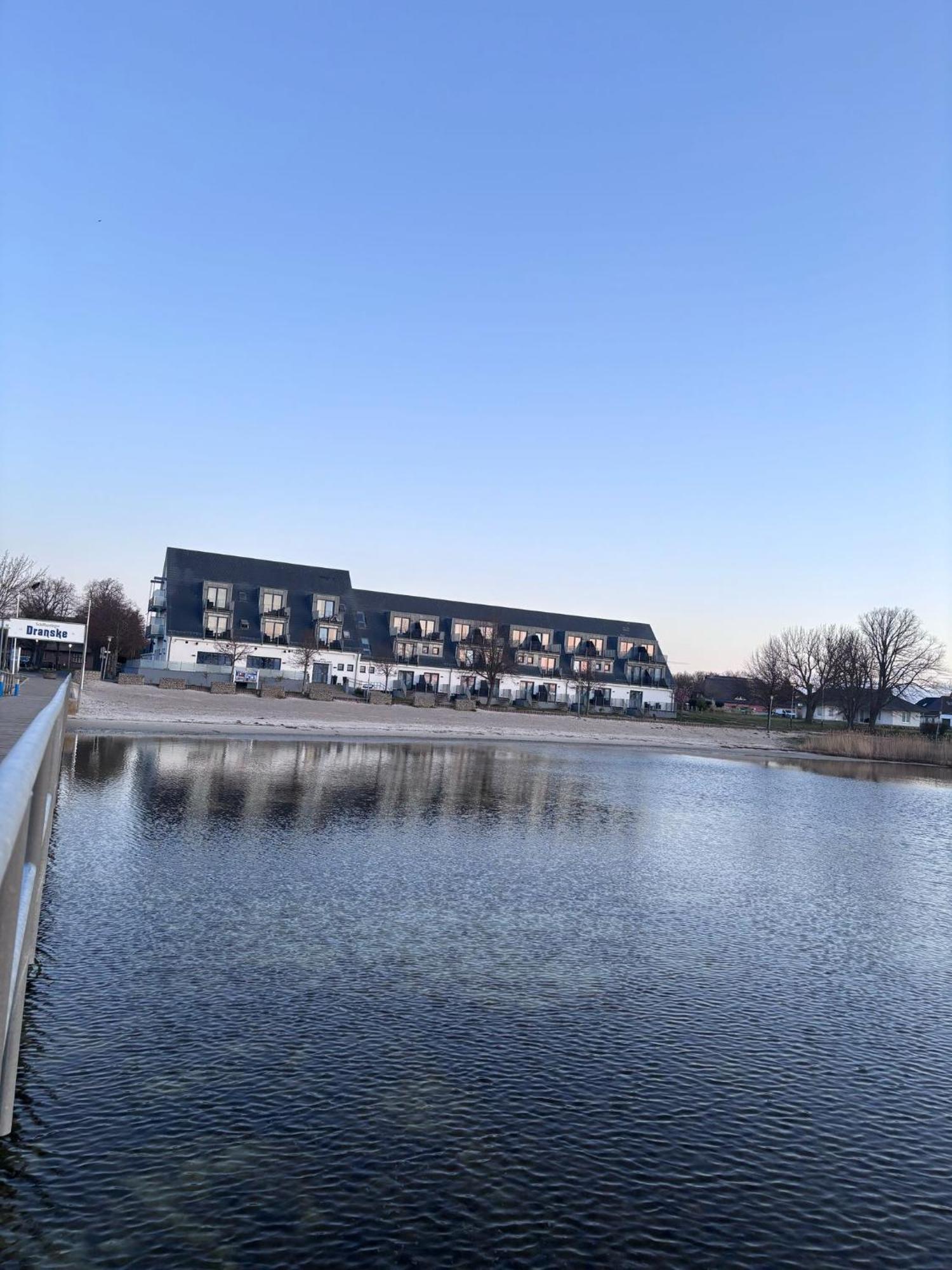 App 7O Kleinertag Am Meer Dranske Exterior foto