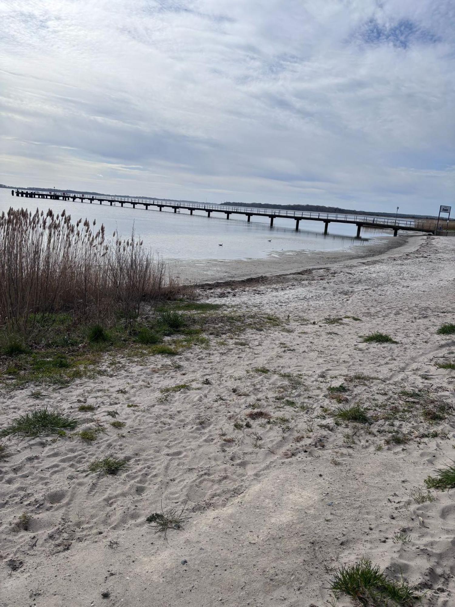 App 7O Kleinertag Am Meer Dranske Exterior foto